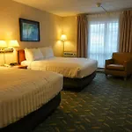 Travelodge By Wyndham Niagara Falls At The Falls