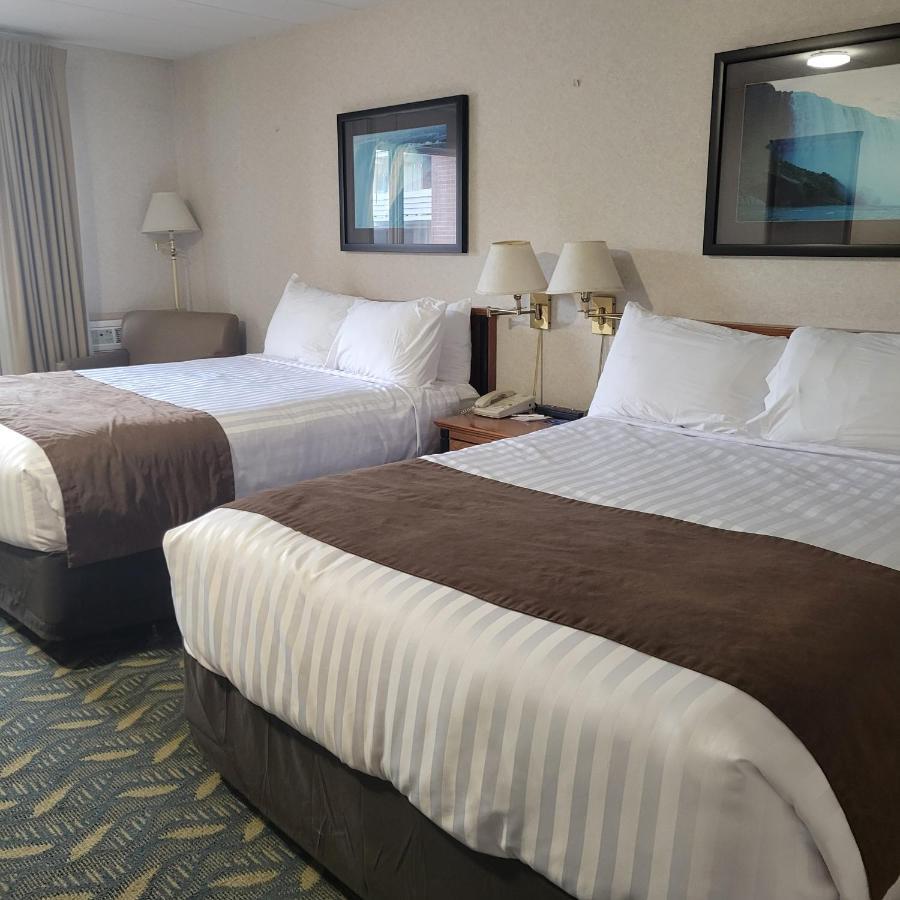 Travelodge By Wyndham At The Falls 3*