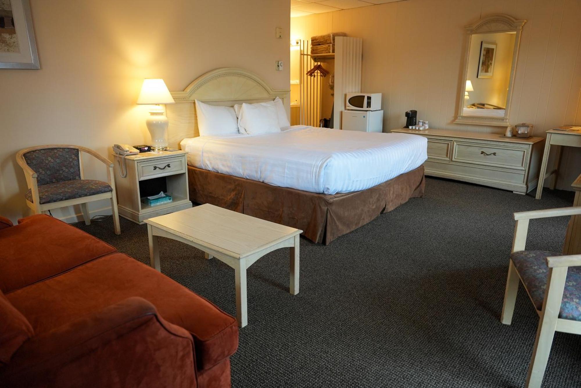 Travelodge By Wyndham At The Falls Hotel Niagara Falls