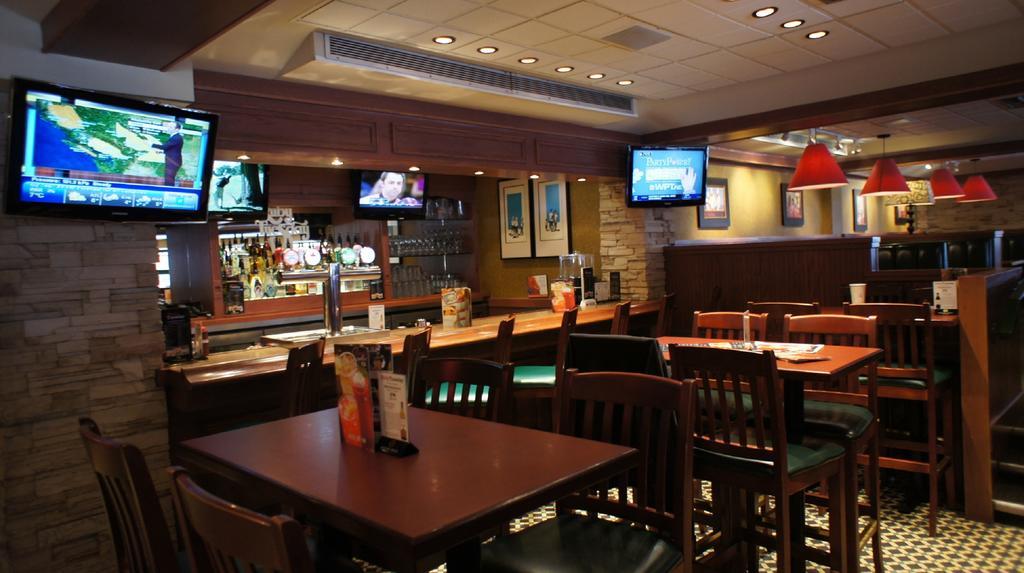 Hotel Travelodge By Wyndham At The Falls 3*