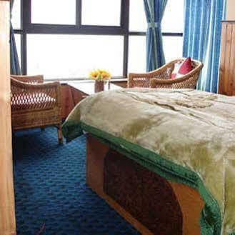 Travelodge By Wyndham At The Falls Hotel