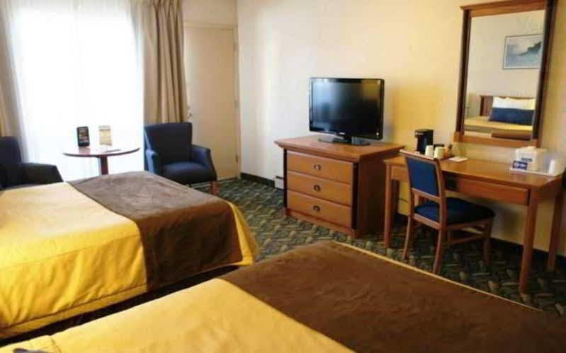 Travelodge By Wyndham At The Falls Niagara Falls