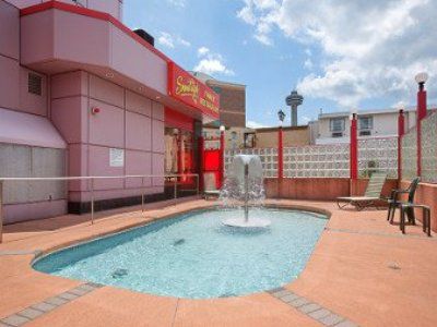 Travelodge By Wyndham At The Falls Hotel Niagara Falls